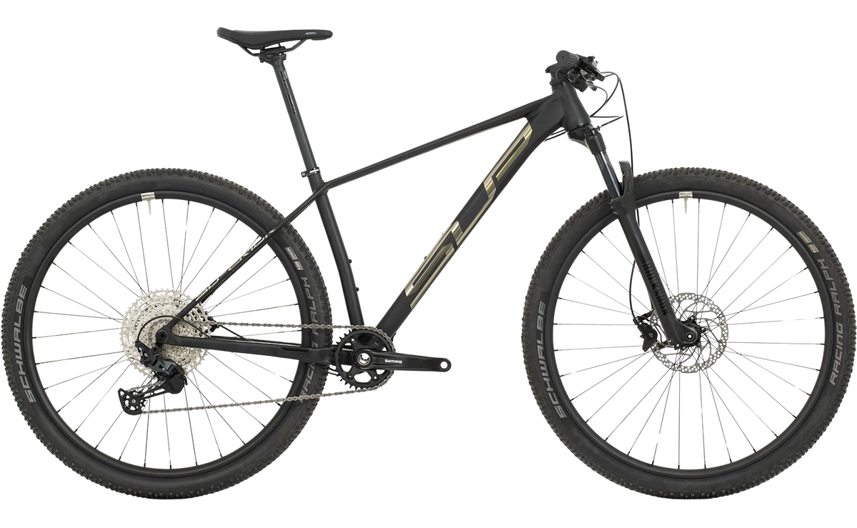 Superior XP919 Review: An Affordable Cross Country Marvel