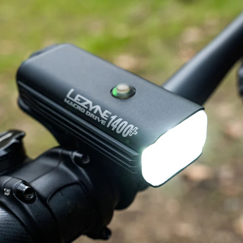 Lezyne Macro Drive 1400+ Front