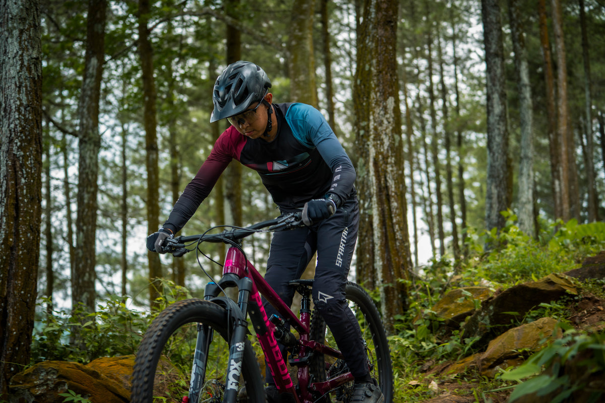 Polygon Collosus N9 - Enduro Mountain Bike [New] - full suspension mountain bikes product image 17
