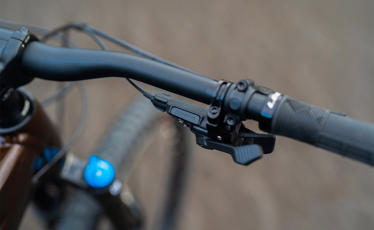 Polygon Collosus T8 - All-Mountain Bike - full suspension mountain bike product image 16