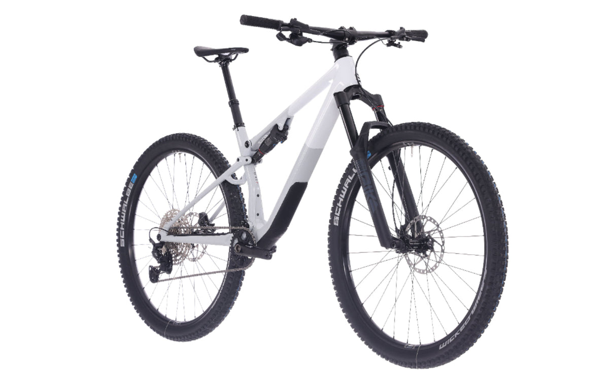 Superior XF 9.6 DC - Carbon Mountain Bike [New] - full suspension mountain bikes product image 2