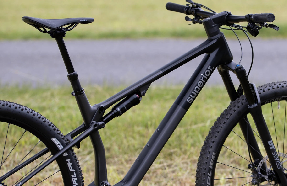 Superior XF 9.7 RC - Carbon XC Mountain Bike - dual suspension mountain bike product image 3